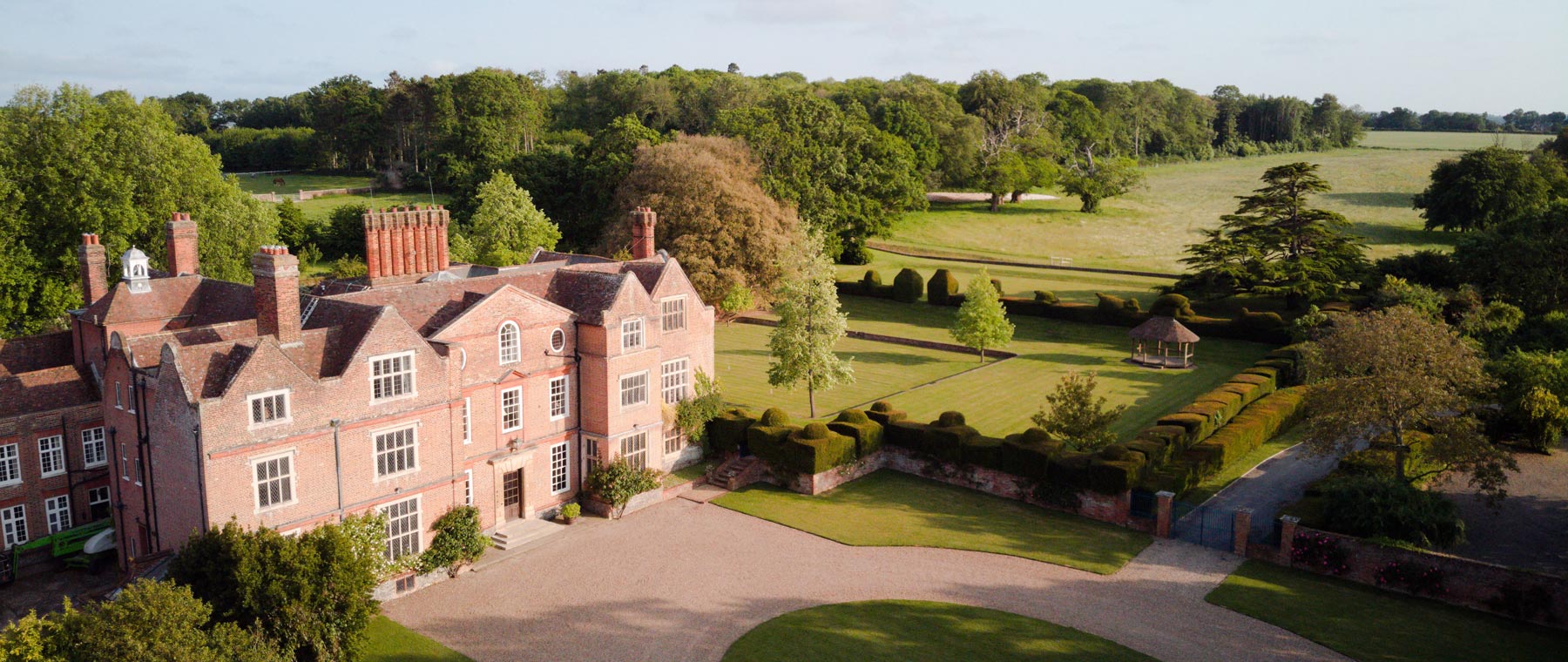 Knowlton Court | An Historic Country House, Estate and Holiday Properties